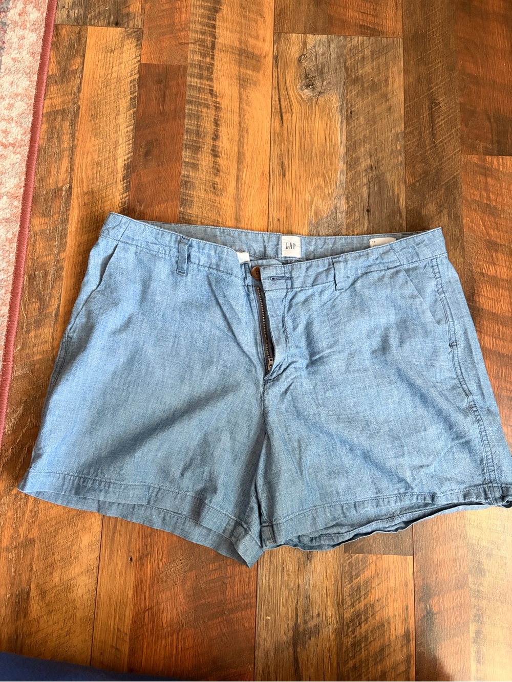 GAP Women's Chambray Shorts in Light Blue